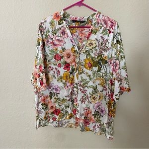 Zara Floral Top Size Medium